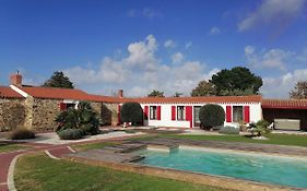 La Longere Des Olonnes